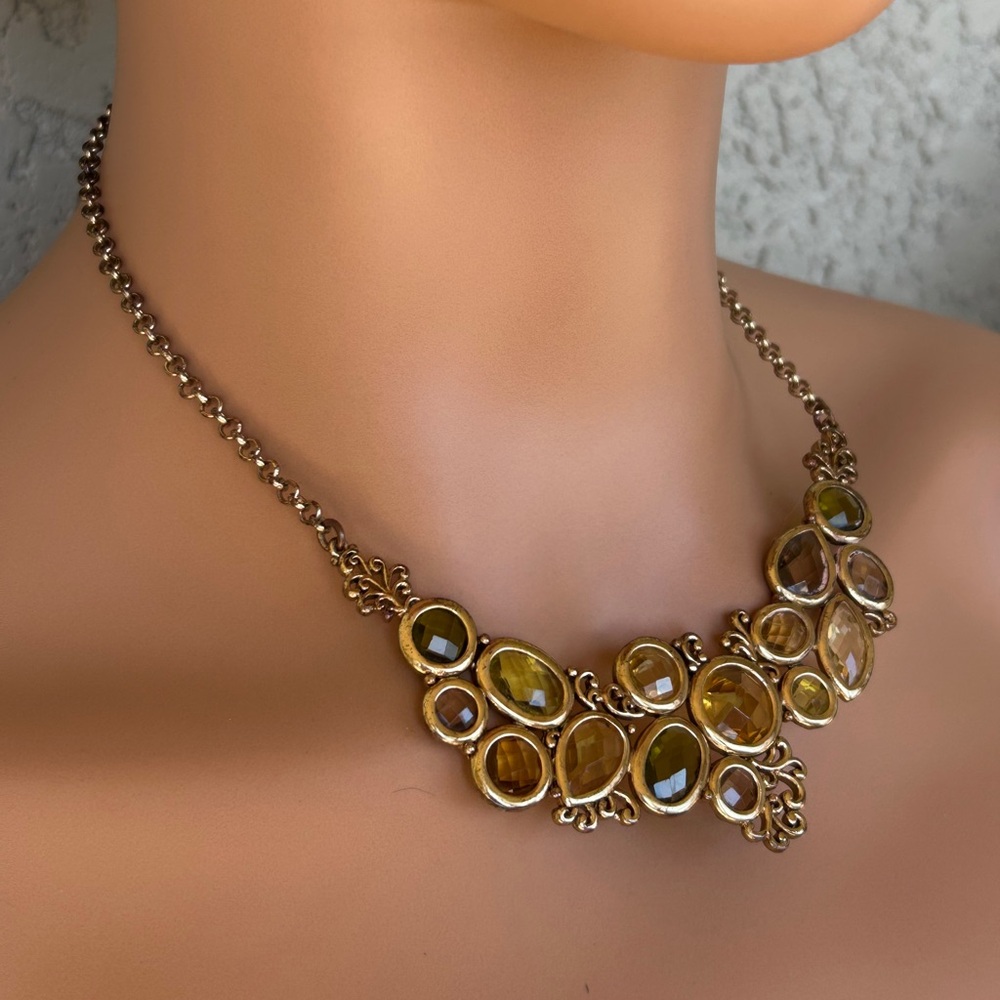 Sophisticated Multicolored Stone Gold Tone Statement Necklace - Picture 3 of 8